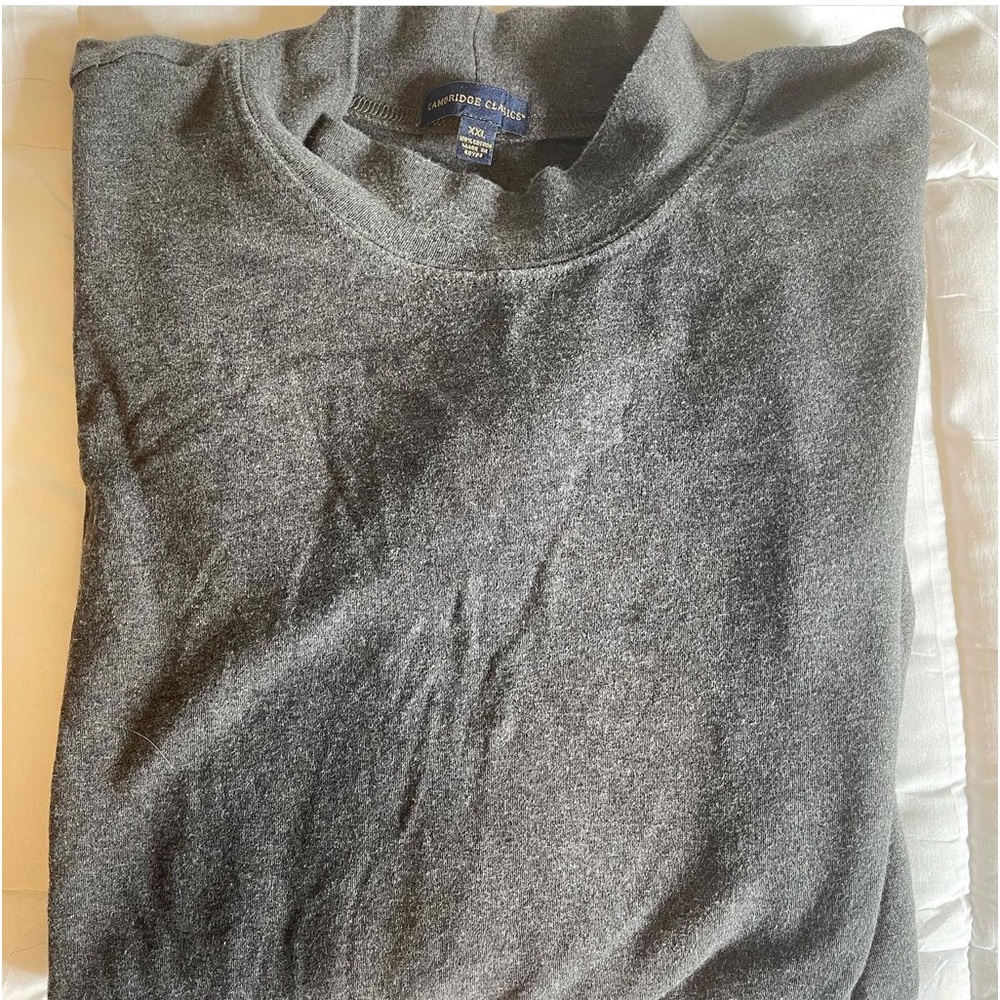 Cambridge Classics. Charcoal longsleeve. Mock Neck & layer piece
